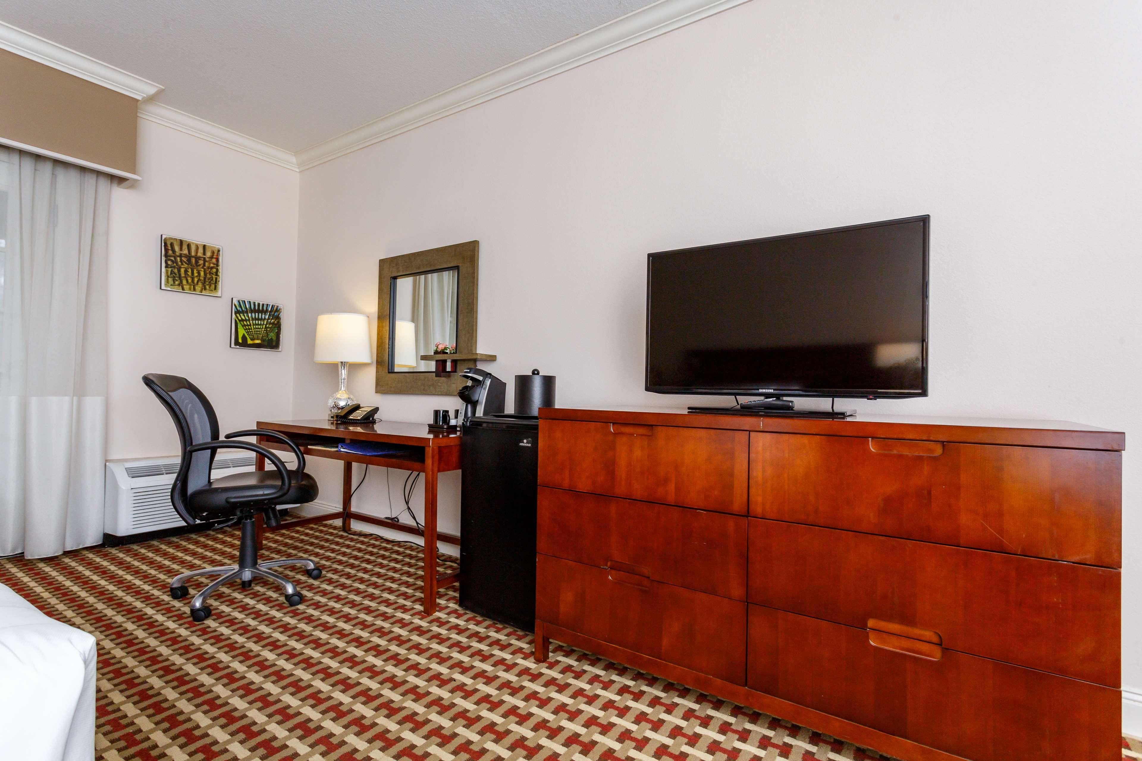 ไซเพรส เบนด์ รีสอร์ต - บีดับเบิลยู พรีเมียร์ คอลเลคชั่น Hotel Many ภายนอก รูปภาพ